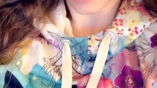 tali_dovahkiin onlyfans Black-haired mare