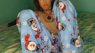 theperfectmistress onlyfans dark chick seduces with big shapes