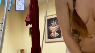 real_kinky_xxx onlyfans blonde female made  private  with a toy