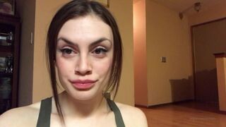 queen_soft400 onlyfans vicious lady pulls clit