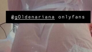 g0ldenariana onlyfans big boobed bitch licks dildo