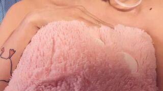 envyanne onlyfans Juicy brunette fucks both holes hard