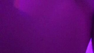 daphnedare onlyfans sweet lady takes off her dress