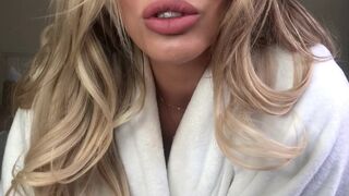 danniiharwood onlyfans charming finger jerking off