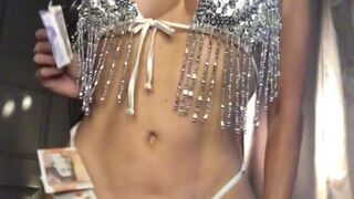 danniiharwood onlyfans luxurious bitch fucks pussy with phallus