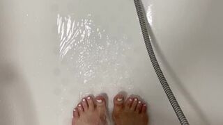 daniikax22 onlyfans crazy  girl  jerks off the anus in old age