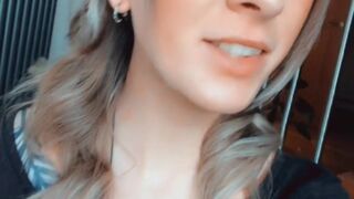 17 onlyfans 22 February 2020