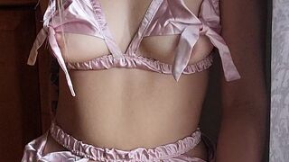 xbabyjox onlyfans blonde slut poses nude