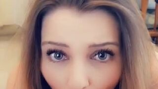 princesspx onlyfans blonde babe bares her tits