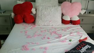 spicyj onlyfans bitch cums