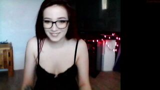 rae_snow twirling nipples on big boobs