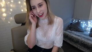 mightymia Busty doll