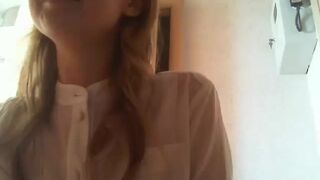 lickme_for_good_luck busty  cam girl  masturbates cunt