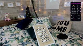 angelina gets an orgasm from jerking