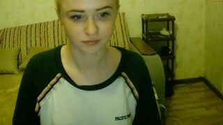 shake_rolls blissful bitch pulls pussy