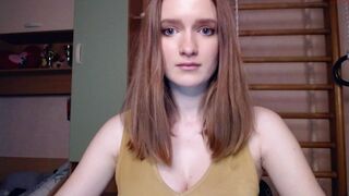 lick_it_up_big_boy runet wriggles in front of webcam