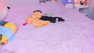 kristierix stocking babe shows elastic tits