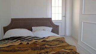 brooklynforyou slutty female gently pulls pussy