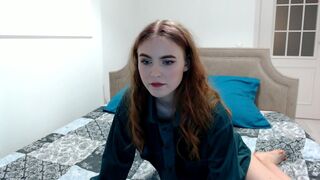 brooklynforyou hot beast jerking her shaved cunt