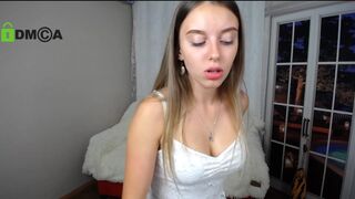 molly_so mature bbw fucks both holes