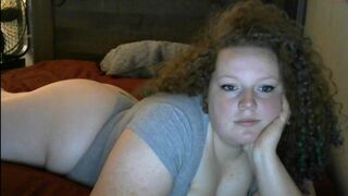 hugs143 naughty lady fingering pussy in nature