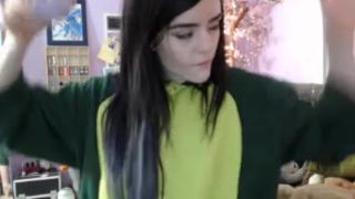 Ashe Maree jerking in the car