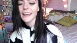 Ashe Maree Cute bitch sucks penis and gets fucked