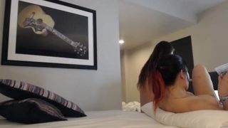 maren manyvids busty lady posing in fr