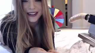 fetishpixie manyvids shines pussy and caresses big tits