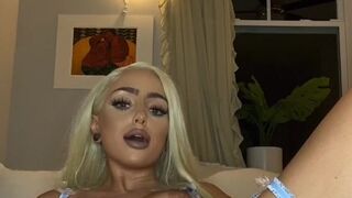 lissapolooza flawless pussy rips the anus