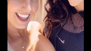 kayleighcoxx84 sexy doll gives her elastic ass