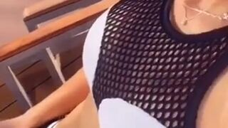 kayleighcoxx84 pretty woman undressed in front of the camera and masturbates in the chair