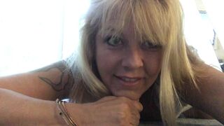 joclynstone sexy whore masturbates with a phallus