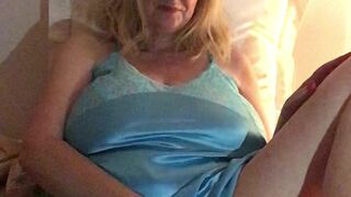 courtesananna Impressive chick