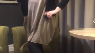 courtesananna young bitch masturbates pussy