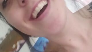 svnflowerqueen black-haired handjob lying on the couch