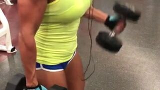 queenkarma69 smeared her incredibly hot body with oil