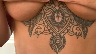 patricigom Coveted chick