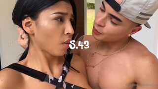 malyia beautiful maid masturbating cunt