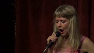 msjamiefoster fascinating whore turns on mouthwatering forms