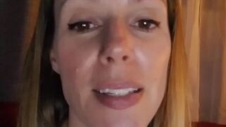 miamisthename lustful lady sucks dick