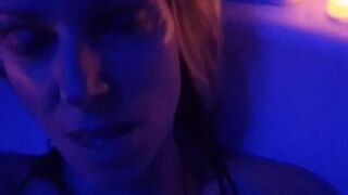 miamisthename crazy whore dabbles with sex machine