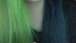 littlekittenn weak on the front