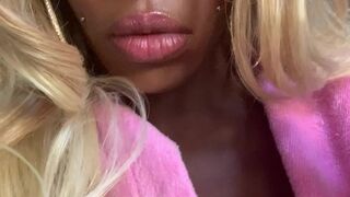ebony mystique fucks with her monthly