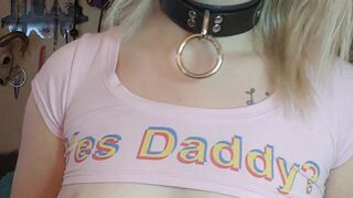 thechronicmasochist cute chick jerking her pussy with a phallus