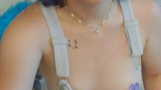 thechronicmasochist teased by her gorgeous body