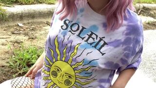 stonedmoon luxurious blonde passionately pulls pussy