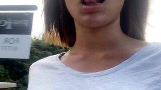 priya y Chic schoolgirl