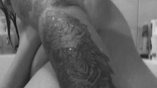 mikki951 desired babe cums from erotic dance