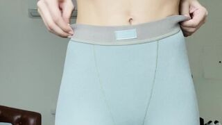 charity4charity busty lady masturbates the front cap with a sex toy